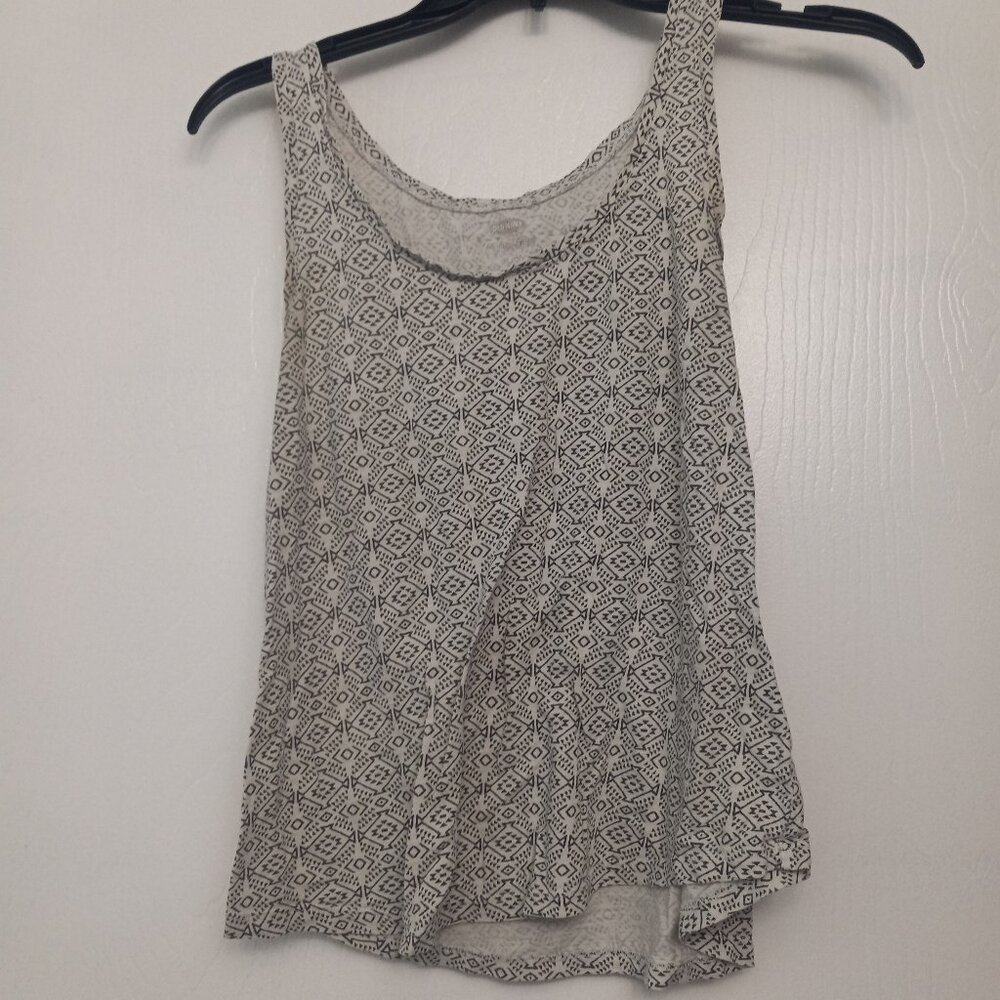 Aztec style old navy tank top size extra small